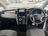 2024 Mitsubishi Delica D:5 2.2 P 4WD Sedan for sale, Japanese used car export - photo 16 of 30 | GULJI TRADERS