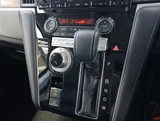 2024 Mitsubishi Delica D:5 2.2 P 4WD Sedan for sale, Japanese used car export - photo 11 of 30 | GULJI TRADERS