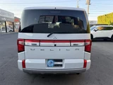 2024 Mitsubishi Delica D:5 2.2 P 4WD Sedan for sale, Japanese used car export - photo 8 of 30 | GULJI TRADERS