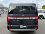 2024 Mitsubishi Delica D:5 2.2 P 4WD Sedan for sale, Japanese used car export - photo 9 of 30 | GULJI TRADERS