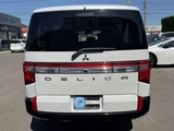 2024 Mitsubishi Delica D:5 2.2 P 4WD Sedan for sale, Japanese used car export - photo 8 of 30 | GULJI TRADERS