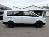 2024 Mitsubishi Delica D:5 2.2 P 4WD Sedan for sale, Japanese used car export - photo 3 of 30 | GULJI TRADERS