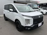2024 Mitsubishi Delica D:5 2.2 P 4WD Sedan for sale, Japanese used car export - photo 8 of 30 | GULJI TRADERS