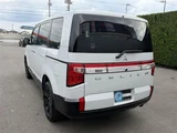 2024 Mitsubishi Delica D:5 2.2 P 4WD Sedan for sale, Japanese used car export - photo 10 of 30 | GULJI TRADERS