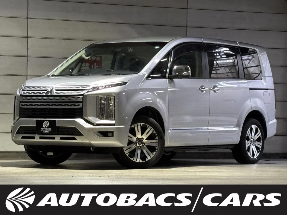 2024 Mitsubishi Delica D:5 4WD Sedan for sale, Japanese used car export - photo 1 of 24 | GULJI TRADERS