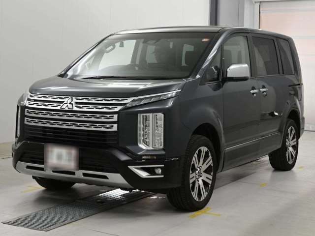 2024 Mitsubishi Delica D:5 P 4WD Sedan for sale, Japanese used car export | GULJI TRADERS