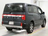 2024 Mitsubishi Delica D:5 P 4WD Sedan for sale, Japanese used car export - photo 2 of 12 | GULJI TRADERS