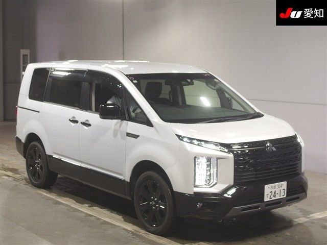 2024 Mitsubishi Delica D:5 4WD Sedan for sale, Japanese used car export | GULJI TRADERS