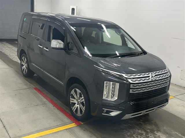 2024 Mitsubishi Delica D:5 P 4WD - photo 1 2024 Mitsubishi Delica D:5 P 4WD Sedan for sale, Japanese used car export | GULJI TRADERS