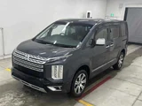 2024 Mitsubishi Delica D:5 P 4WD Sedan for sale, Japanese used car export - photo 4 of 7 | GULJI TRADERS