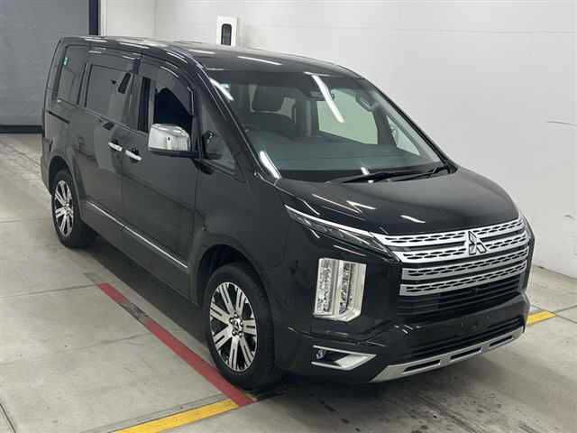 2024 Mitsubishi Delica D:5 P 4WD - photo 1 2024 Mitsubishi Delica D:5 P 4WD Sedan for sale, Japanese used car export | GULJI TRADERS