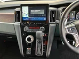 2024 Mitsubishi Delica D:5 P 4WD Sedan for sale, Japanese used car export - photo 6 of 7 | GULJI TRADERS