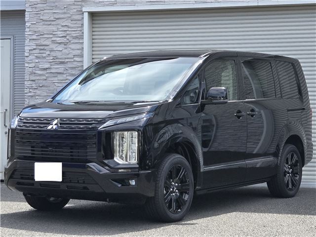 2025 Mitsubishi Delica D:5 - photo 1 2025 Mitsubishi Delica D:5 Sedan for sale, Japanese used car export - photo 1 of 63 | GULJI TRADERS