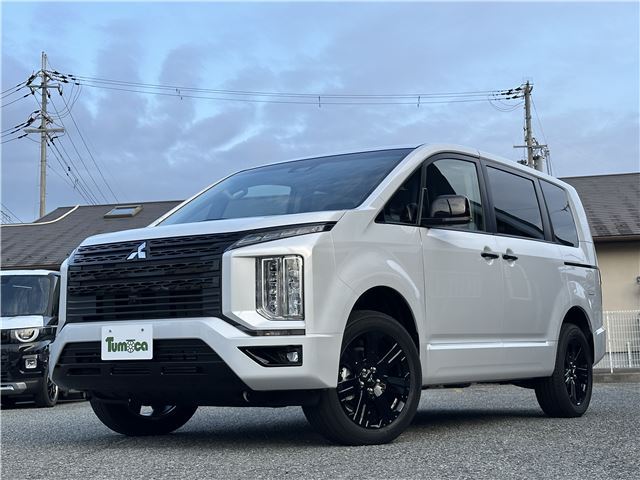 2025 Mitsubishi Delica D:5 Sedan for sale, Japanese used car export | GULJI TRADERS