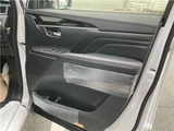 2025 Mitsubishi Delica D:5 Sedan for sale, Japanese used car export - photo 33 of 39 | GULJI TRADERS
