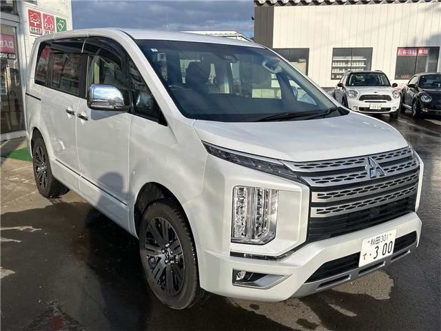 2025 Mitsubishi Delica D:5 P - photo 1 2025 Mitsubishi Delica D:5 P Sedan for sale, Japanese used car export - photo 1 of 34 | GULJI TRADERS
