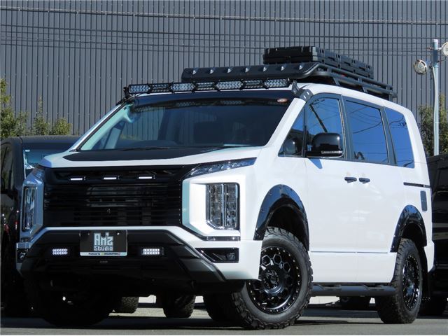 2025 Mitsubishi Delica D:5 P4WD Turbo Sedan for sale, Japanese used car export - photo 1 of 48 | GULJI TRADERS