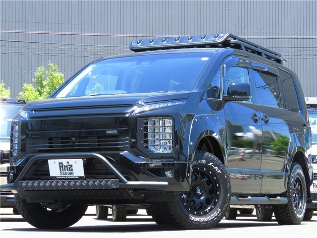 2025 Mitsubishi Delica D:5 P4WD Turbo Sedan for sale, Japanese used car export - photo 1 of 48 | GULJI TRADERS