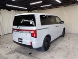 2025 Mitsubishi Delica D:5 2.2 Diesel Turbo 4WD Sedan for sale, Japanese used car export - photo 5 of 50 | GULJI TRADERS
