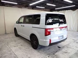 2025 Mitsubishi Delica D:5 2.2 Diesel Turbo 4WD Sedan for sale, Japanese used car export - photo 23 of 50 | GULJI TRADERS