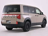 2025 Mitsubishi Delica D:5 2.2 P Diesel Turbo 4WD Sedan for sale, Japanese used car export - photo 19 of 47 | GULJI TRADERS