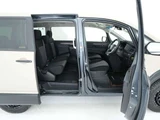 2025 Mitsubishi Delica D:5 2.2 P Diesel Turbo 4WD Sedan for sale, Japanese used car export - photo 20 of 47 | GULJI TRADERS