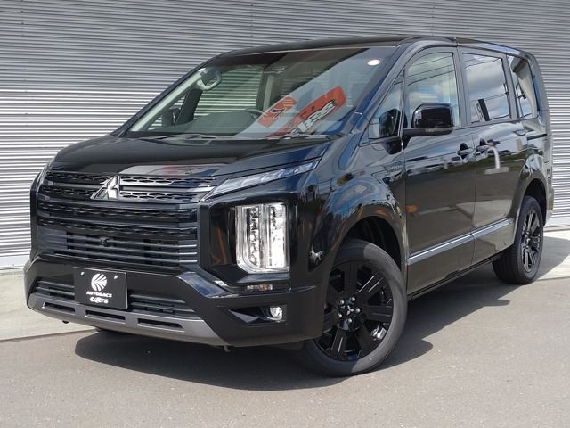 2025 Mitsubishi Delica D:5 2.2 Diesel Turbo 4WD Sedan for sale, Japanese used car export | GULJI TRADERS