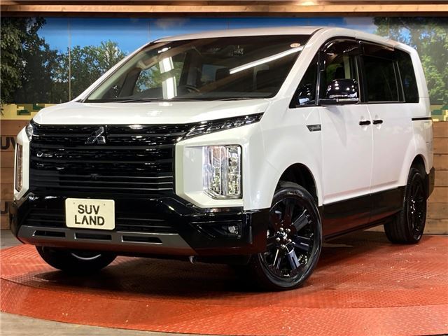 2025 Mitsubishi Delica D:5 - photo 1 2025 Mitsubishi Delica D:5 Sedan for sale, Japanese used car export - photo 1 of 30 | GULJI TRADERS