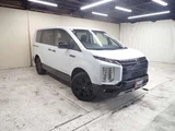 2025 Mitsubishi Delica D:5 2.2 Diesel Turbo 4WD Sedan for sale, Japanese used car export - photo 22 of 48 | GULJI TRADERS