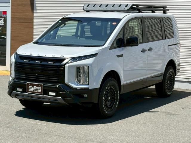 2025 Mitsubishi Delica D:5 4WD - photo 1 2025 Mitsubishi Delica D:5 4WD Sedan for sale, Japanese used car export - photo 1 of 23 | GULJI TRADERS