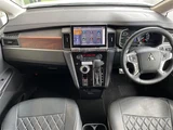 2025 Mitsubishi Delica D:5 P 4WD Sedan for sale, Japanese used car export - photo 5 of 24 | GULJI TRADERS
