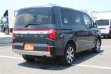 2025 Mitsubishi Delica D:5 2.2 P 4WD Sedan for sale, Japanese used car export - photo 16 of 30 | GULJI TRADERS