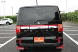 2025 Mitsubishi Delica D:5 2.2CHAMON Sedan for sale, Japanese used car export - photo 16 of 30 | GULJI TRADERS