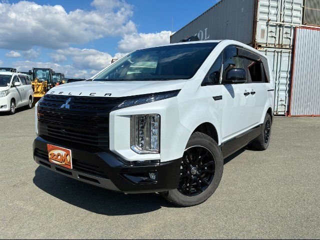 2025 Mitsubishi Delica D:5 4WD Sedan for sale, Japanese used car export | GULJI TRADERS