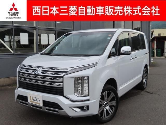2025 Mitsubishi Delica D:5 2.2 P Diesel Turbo 4W Sedan for sale, Japanese used car export - photo 1 of 9 | GULJI TRADERS
