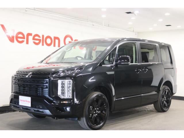 2025 Mitsubishi Delica D:5 Sedan for sale, Japanese used car export - photo 1 of 9 | GULJI TRADERS