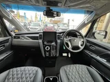 2025 Mitsubishi Delica D:5 Sedan for sale, Japanese used car export - photo 3 of 9 | GULJI TRADERS