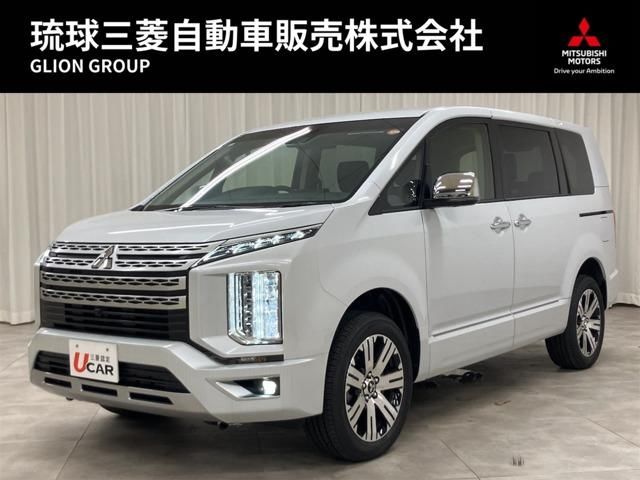 2025 Mitsubishi Delica D:5 2.2 P Diesel Turbo 4W Sedan for sale, Japanese used car export - photo 1 of 9 | GULJI TRADERS