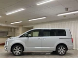 2025 Mitsubishi Delica D:5 2.2 P Diesel Turbo 4W Sedan for sale, Japanese used car export - photo 4 of 9 | GULJI TRADERS