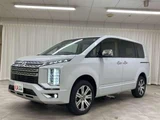 2025 Mitsubishi Delica D:5 2.2 P Diesel Turbo 4W Sedan for sale, Japanese used car export - photo 6 of 9 | GULJI TRADERS