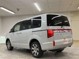 2025 Mitsubishi Delica D:5 2.2 P Diesel Turbo 4W Sedan for sale, Japanese used car export - photo 9 of 9 | GULJI TRADERS