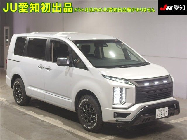 2025 Mitsubishi Delica D:5 P 4WD Sedan for sale, Japanese used car export | GULJI TRADERS