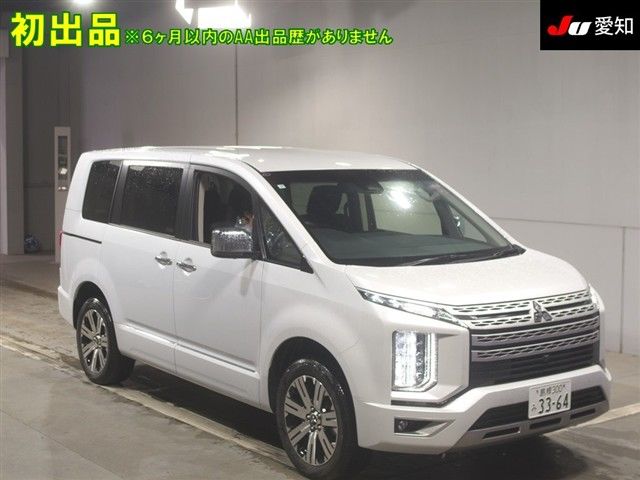 2025 Mitsubishi Delica D:5 P 4WD Sedan for sale, Japanese used car export - photo 1 of 9 | GULJI TRADERS