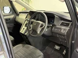 2026 Mitsubishi Delica D:5 2.2 P Diesel Turbo 4WD Sedan for sale, Japanese used car export - photo 27 of 60 | GULJI TRADERS