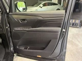 2026 Mitsubishi Delica D:5 2.2 P Diesel Turbo 4WD Sedan for sale, Japanese used car export - photo 28 of 60 | GULJI TRADERS