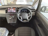 2026 Mitsubishi Delica D:5 2.2DT P Sedan for sale, Japanese used car export - photo 3 of 46 | GULJI TRADERS