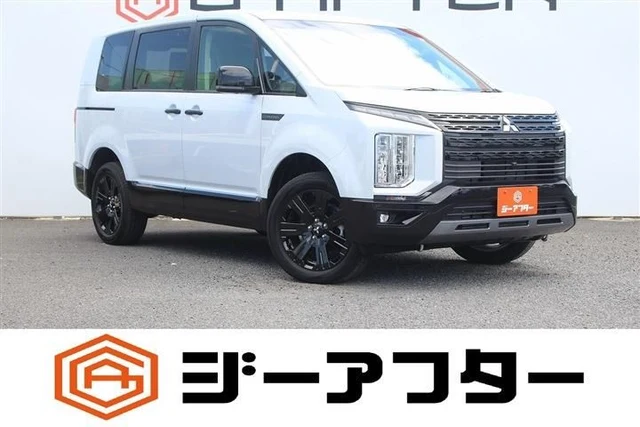 2026 Mitsubishi Delica D:5 2.2CHAMON Sedan for sale, Japanese used car export | GULJI TRADERS