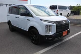 2026 Mitsubishi Delica D:5 2.2CHAMON Sedan for sale, Japanese used car export - photo 7 of 30 | GULJI TRADERS
