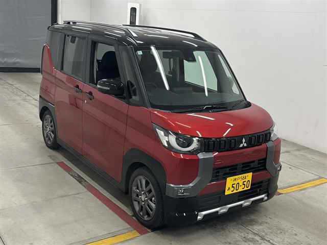 2024 Mitsubishi Delica Mini - photo 1 2024 Mitsubishi Delica Mini Sedan for sale, Japanese used car export - photo 1 of 7 | GULJI TRADERS