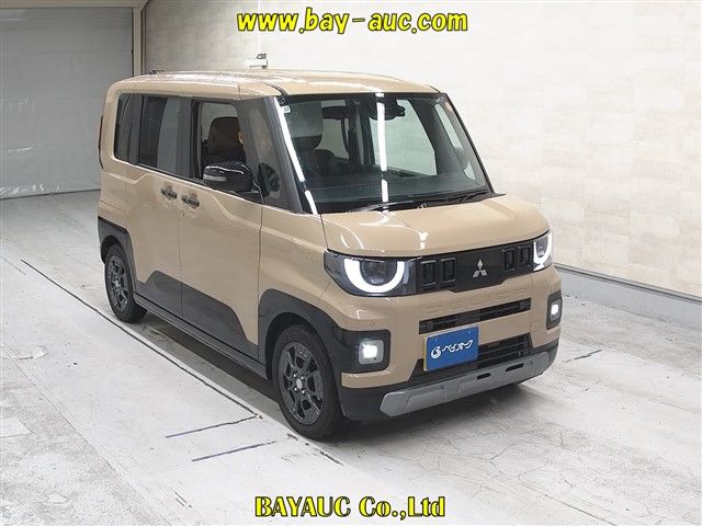 2025 Mitsubishi Delica Mini 4WD T - photo 1 2025 Mitsubishi Delica Mini 4WD T Sedan for sale, Japanese used car export - photo 1 of 6 | GULJI TRADERS